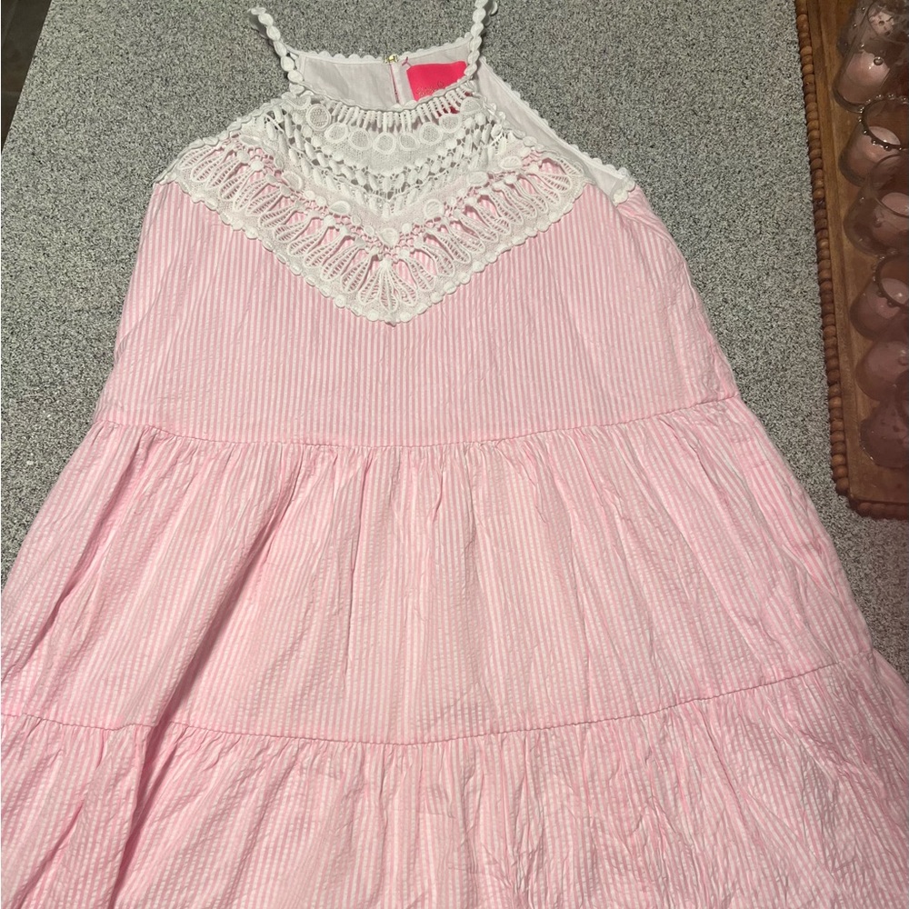 Beautiful Lilly Dress, size 10, EUC, smoke free home